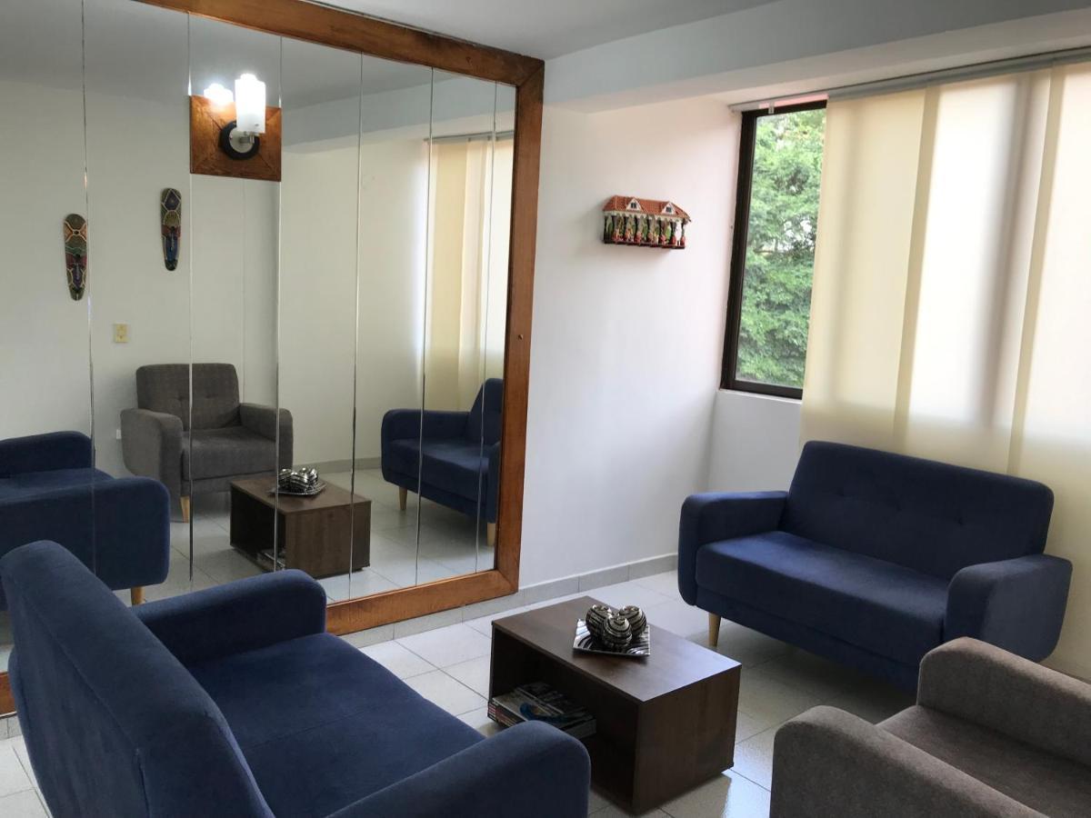Poblado 511 Apartment เมเดยิน ภายนอก รูปภาพ
